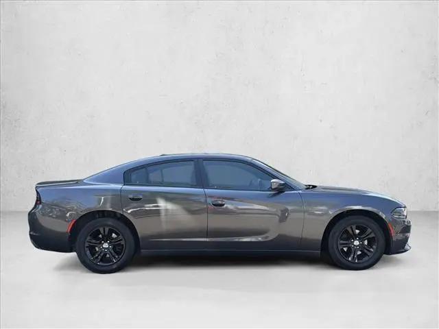2019 Dodge Charger SXT RWD