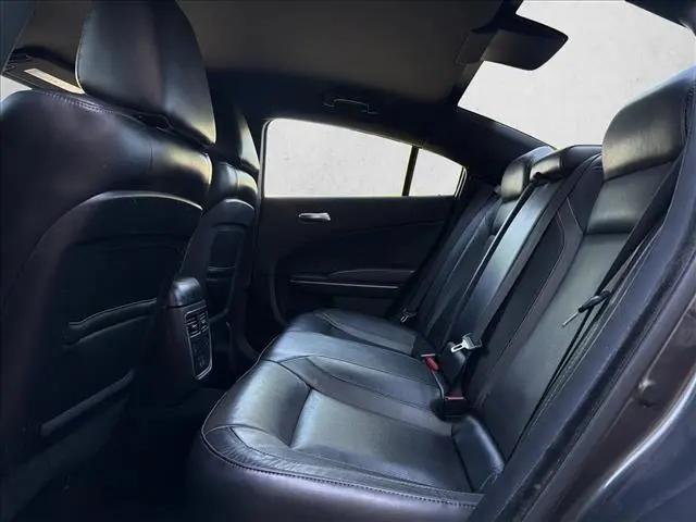 2019 Dodge Charger SXT RWD