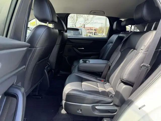 2024 Mazda X-90 3.3 Turbo Select
