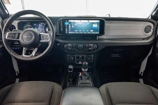 2024 Jeep Wrangler 4xe Sahara 4xe