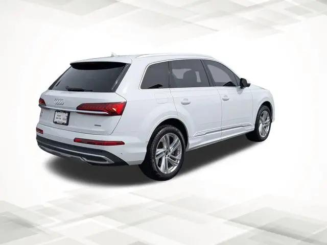 2023 Audi Q7 Premium Plus 55 TFSI quattro Tiptronic
