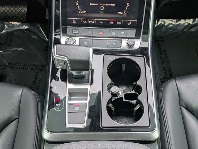 2023 Audi Q7 Premium Plus 55 TFSI quattro Tiptronic