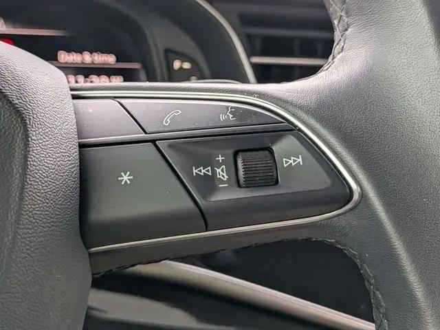 2023 Audi Q7 Premium Plus 55 TFSI quattro Tiptronic