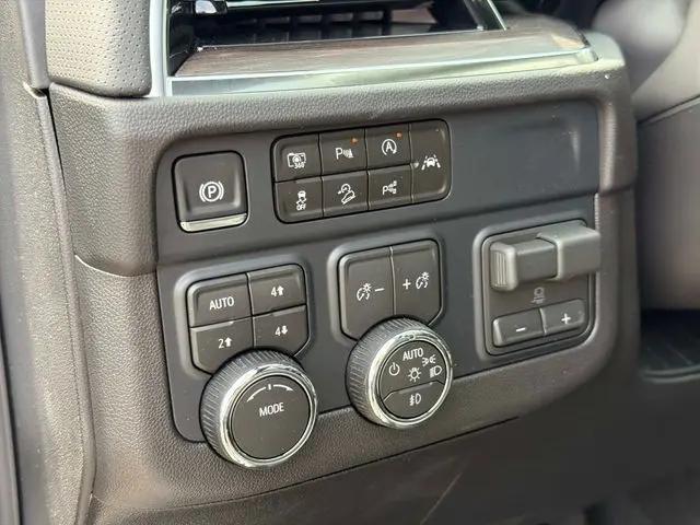 2026 Chevrolet Suburban Premier, 4WD
