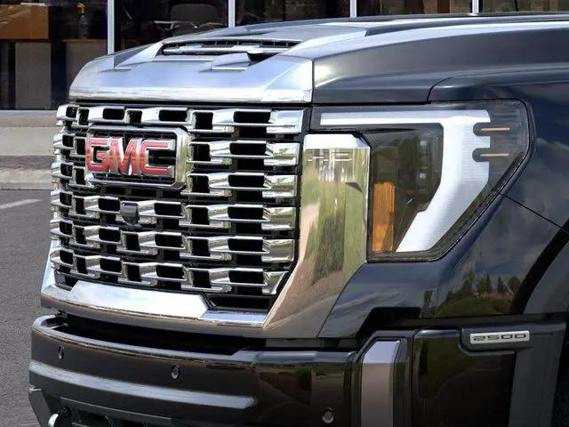2026 GMC Sierra 2500HD Crew Cab, Standard Bed, Denali, 4WD