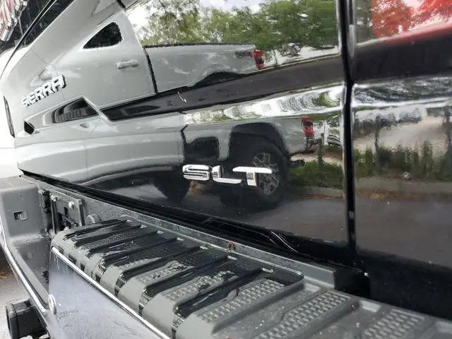 2026 GMC Sierra 1500 Crew Cab, Short Bed, SLT, 4WD