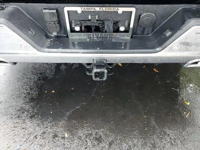 2026 GMC Sierra 1500 Crew Cab, Short Bed, SLT, 4WD