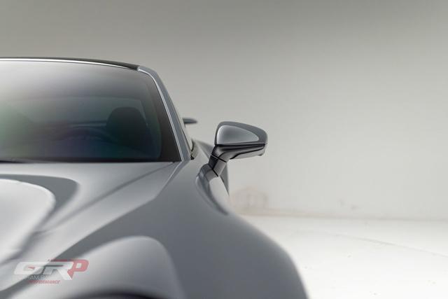 2025 Porsche 911 Carrera 4 GTS