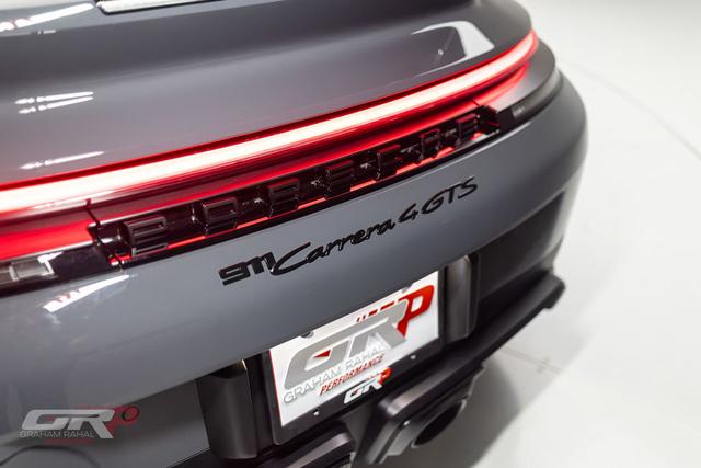 2025 Porsche 911 Carrera 4 GTS