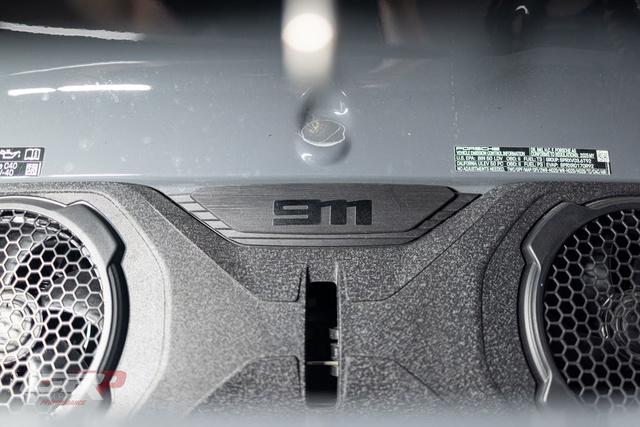 2025 Porsche 911 Carrera 4 GTS