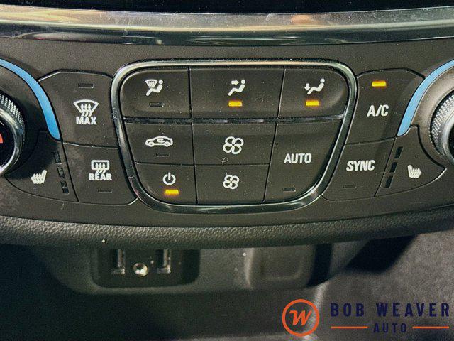 2023 Chevrolet Traverse AWD LT Cloth