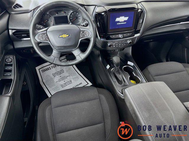 2023 Chevrolet Traverse AWD LT Cloth