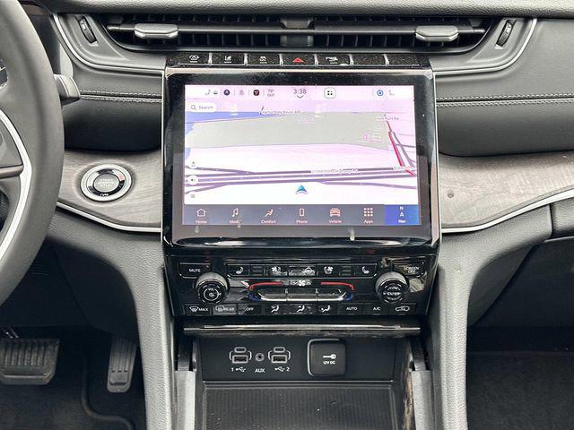 2025 Jeep Grand Cherokee Limited 4x4