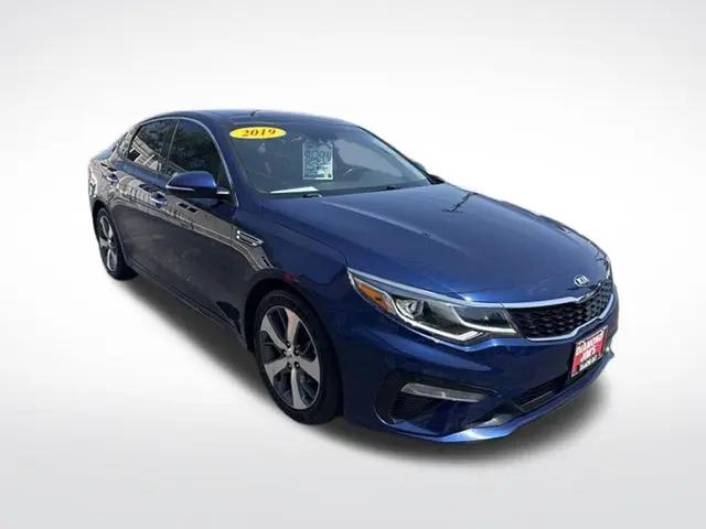 2019 Kia Optima S for sale in West Allis, WI