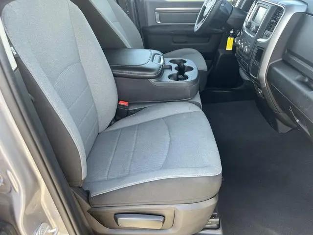 2024 Ram 1500 Classic SLT Quad Cab 4x4 6'4" Box