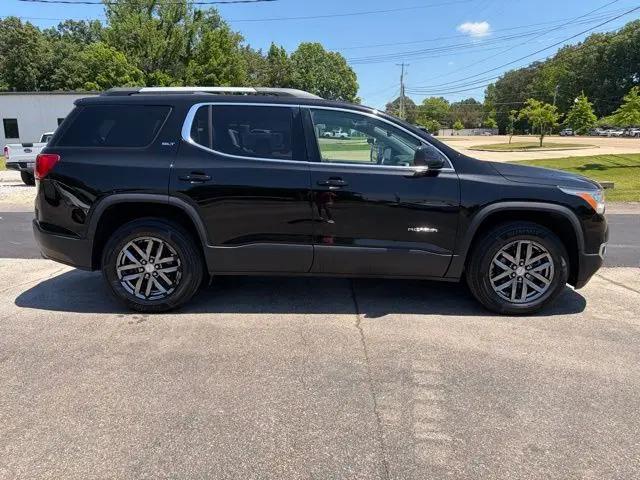 2017 GMC Acadia SLT-1