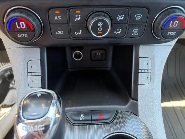 2017 GMC Acadia SLT-1