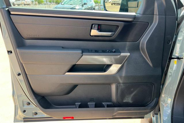 2026 Toyota Tundra SR5 CrewMax 5.5' Bed