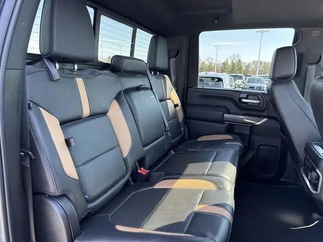 2021 Chevrolet Silverado 2500HD 4WD Crew Cab Standard Bed LTZ