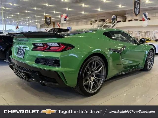 2026 Chevrolet Corvette Z06 Coupe, 2LZ, RWD