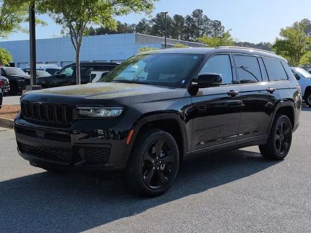 2022 Jeep Grand Cherokee L Altitude 4x2