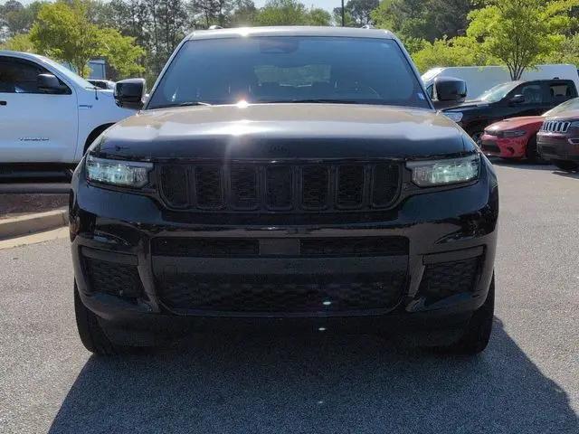 2022 Jeep Grand Cherokee L Altitude 4x2