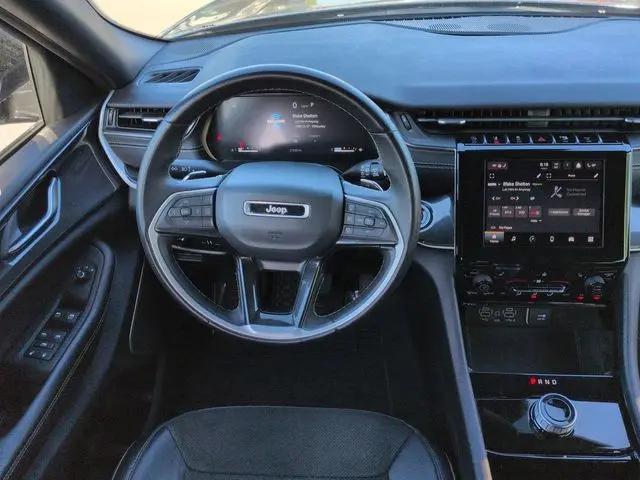 2022 Jeep Grand Cherokee L Altitude 4x2