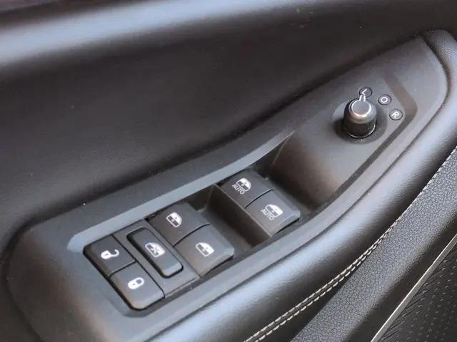 2022 Jeep Grand Cherokee L Altitude 4x2