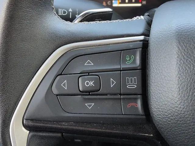 2022 Jeep Grand Cherokee L Altitude 4x2
