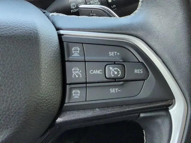 2022 Jeep Grand Cherokee L Altitude 4x2