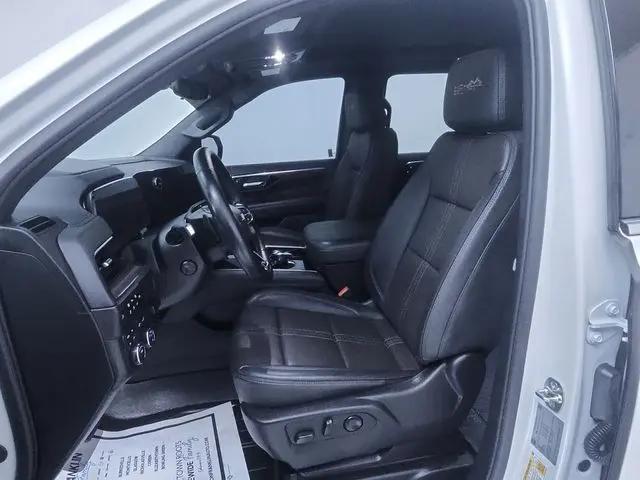 2025 Chevrolet Tahoe 4WD High Country