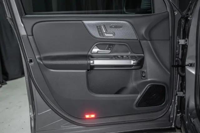 2026 Mercedes-Benz GLB 4MATIC