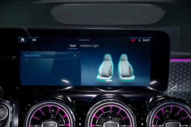 2026 Mercedes-Benz GLB 4MATIC