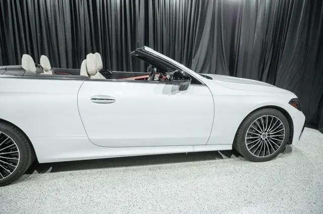 2026 Mercedes-Benz E-CLASS E 300 CLE 300