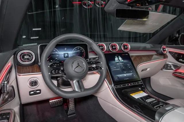 2026 Mercedes-Benz E-CLASS E 300 CLE 300