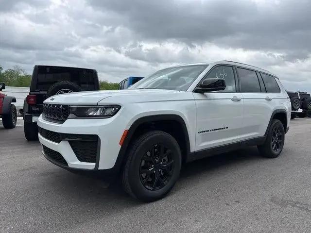 2026 Jeep Grand Cherokee L Altitude 4x4