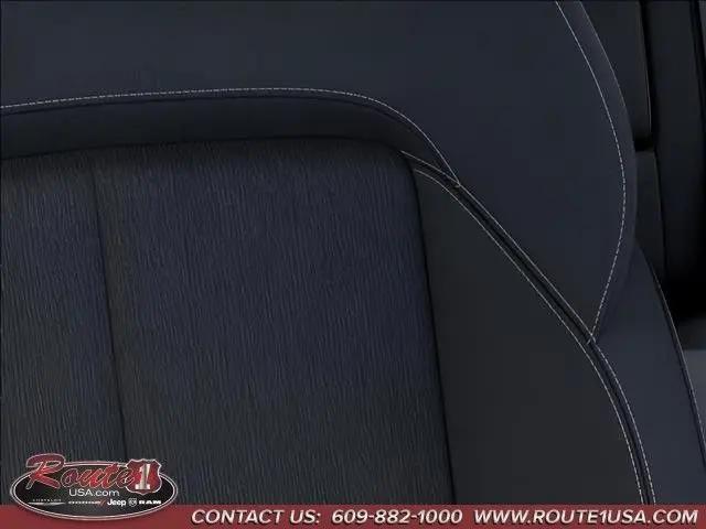 2026 Jeep Grand Cherokee L Altitude 4x4