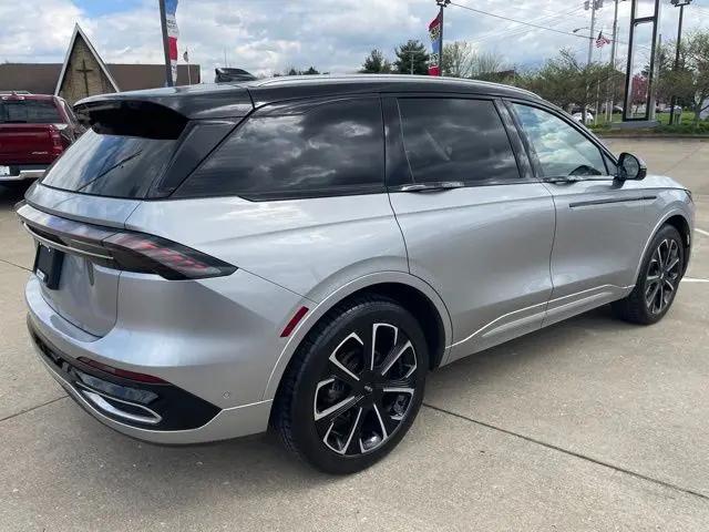 2024 Lincoln Nautilus Reserve