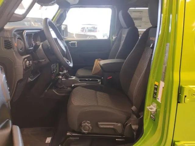 2026 Jeep Gladiator Sport