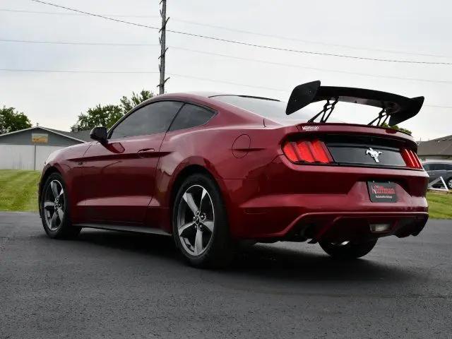 2016 Ford Mustang V6