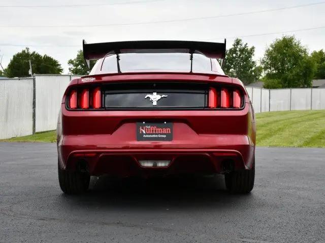 2016 Ford Mustang V6