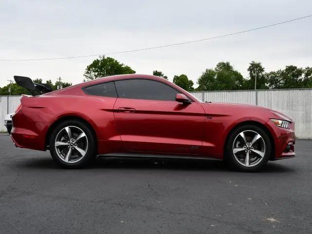 2016 Ford Mustang V6