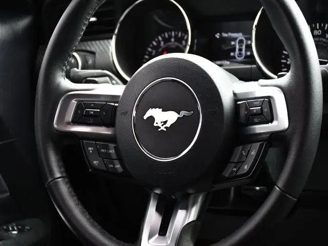 2016 Ford Mustang V6