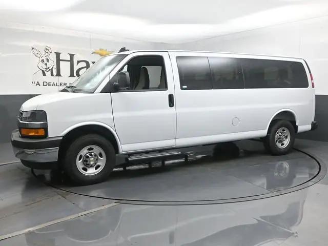 2025 Chevrolet Express Passenger RWD 3500 Extended Wheelbase LT