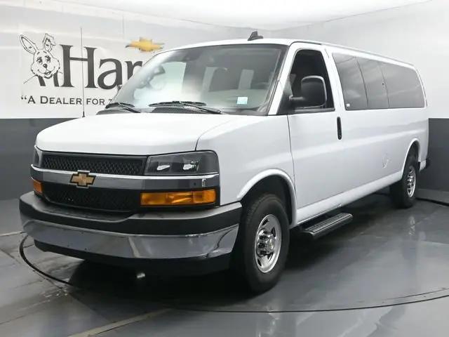 2025 Chevrolet Express Passenger RWD 3500 Extended Wheelbase LT