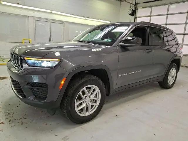2025 Jeep Grand Cherokee Laredo X 4x4