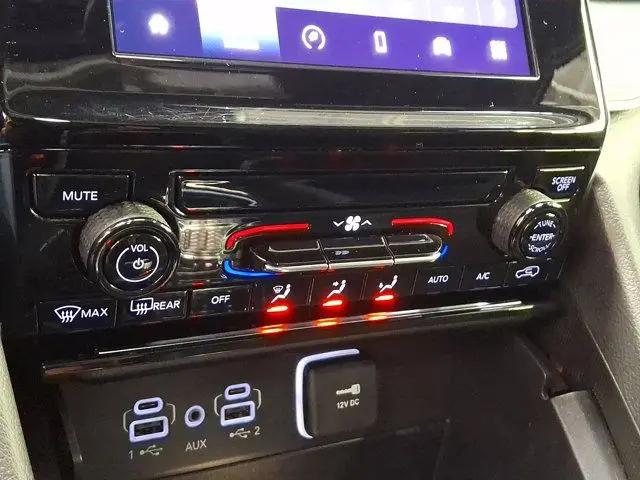2025 Jeep Grand Cherokee Laredo X 4x4