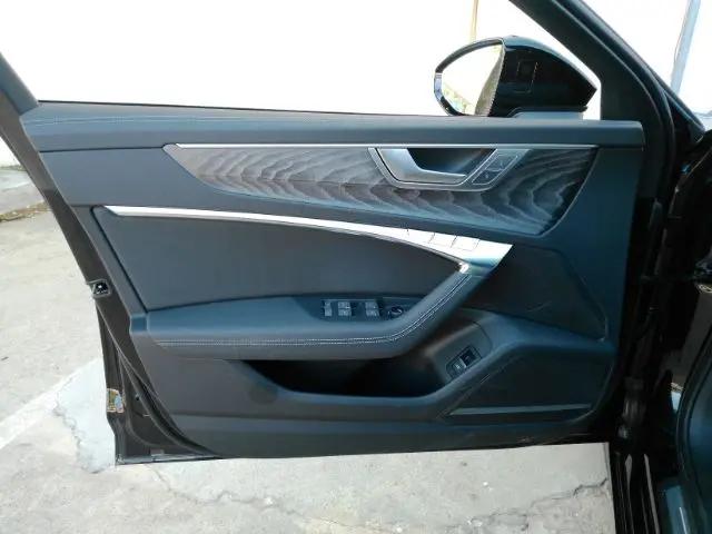 2025 Audi A6 Premium Plus 55 TFSI quattro S tronic