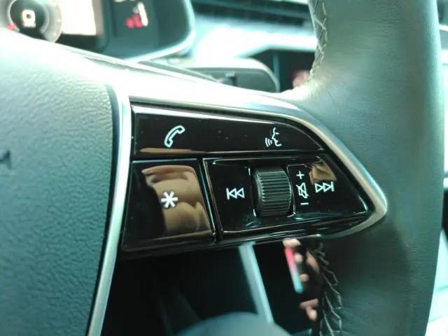 2025 Audi A6 Premium Plus 55 TFSI quattro S tronic