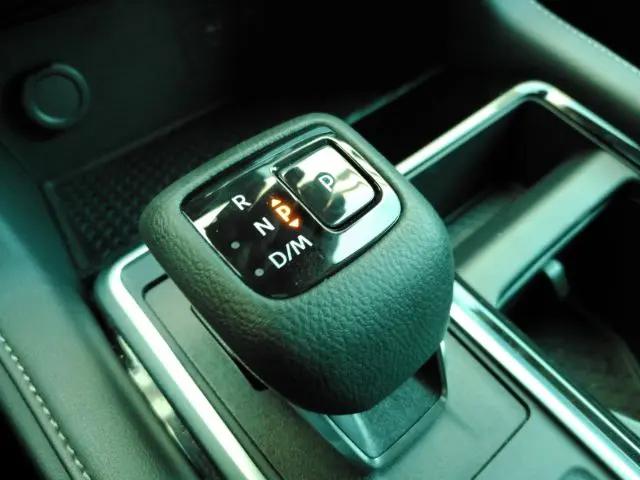 2024 Nissan Pathfinder SV 4WD